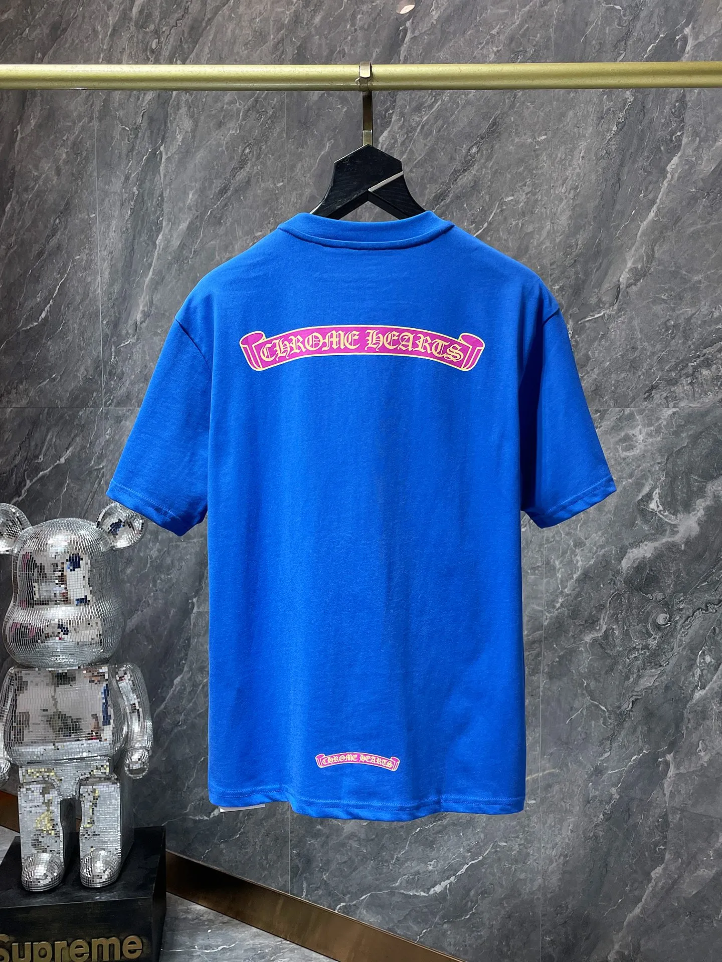 P130 ✨New arrival✨ Chrome Hearts 25ss, the same style as the stars! ! High gram weight, environmentally friendly and high-quality top-quality fabrics. Dopamine blue and pink scroll short sleeves. Counter synchronization. Re-engraved version 1:1. Recommended color: customized blue. Customized pink. Size: S, M, L, XL.